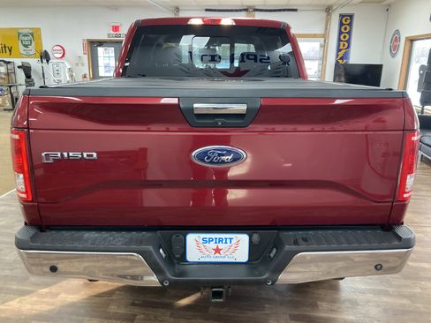 Used 2015 Ford F150 XLT w/ Equipment Group 302A Luxury image 7