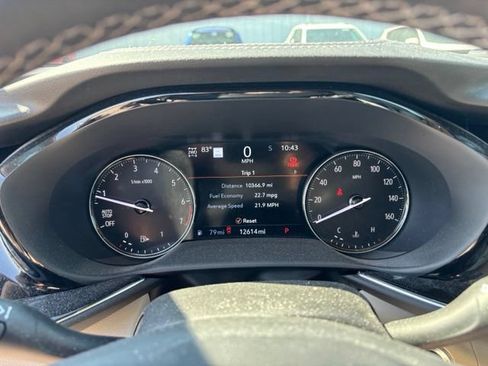 Used 2023 Buick Envision Avenir AWD/4WD image 9