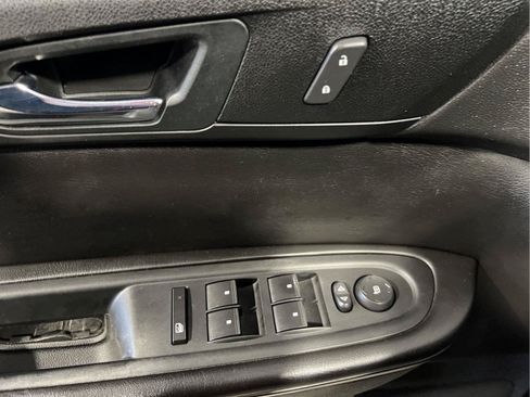 Used 2014 Chevrolet Traverse LT AWD/4WD image 13