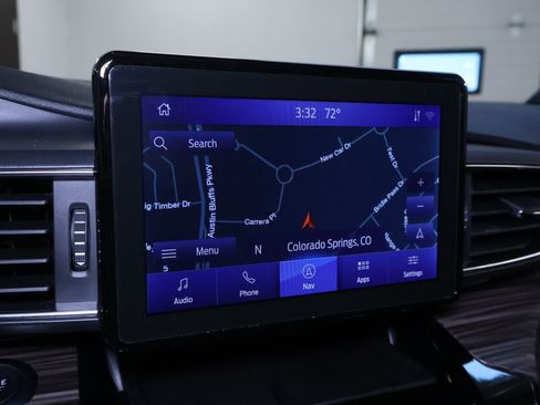 Used 2022 Ford Explorer Limited w/ Hybrid Equipment Group 310A image 27