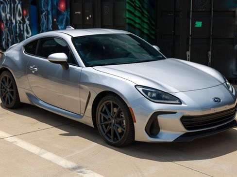 Used 2023 Subaru BRZ Limited RWD image 19