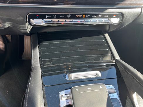 Used 2020 Mercedes-Benz GLE 350 4MATIC image 39