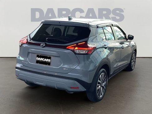 Used 2023 Nissan Kicks SV image 7