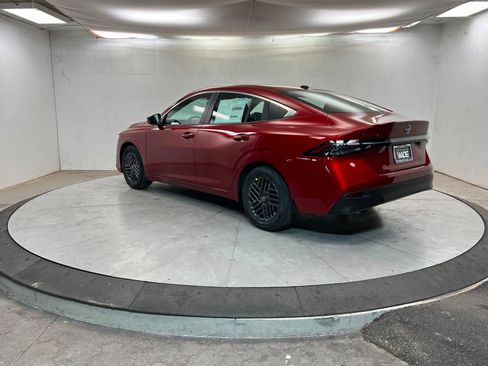 New 2026 Nissan Sentra SV image 3