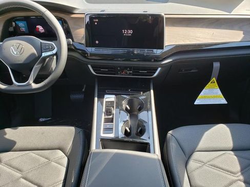 New 2026 Volkswagen Atlas SE AWD/4WD image 9