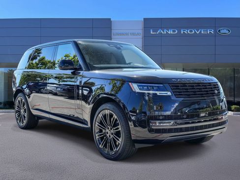 New 2026 Land Rover Range Rover Long Wheelbase SE AWD/4WD image 3