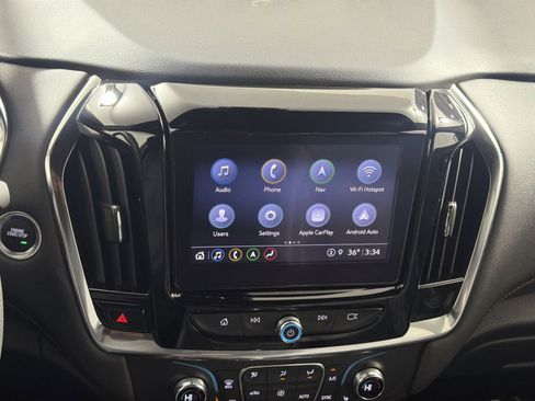 Used 2023 Chevrolet Traverse RS image 20