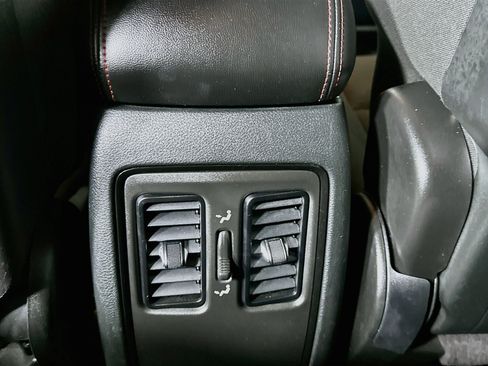 Used 2025 Dodge Durango GT AWD/4WD image 26