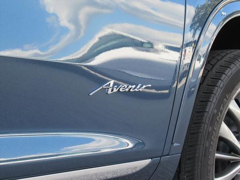New 2026 Buick Enclave Avenir image 8