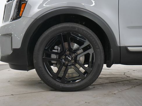Used 2023 Kia Telluride SX X-Line AWD/4WD image 32