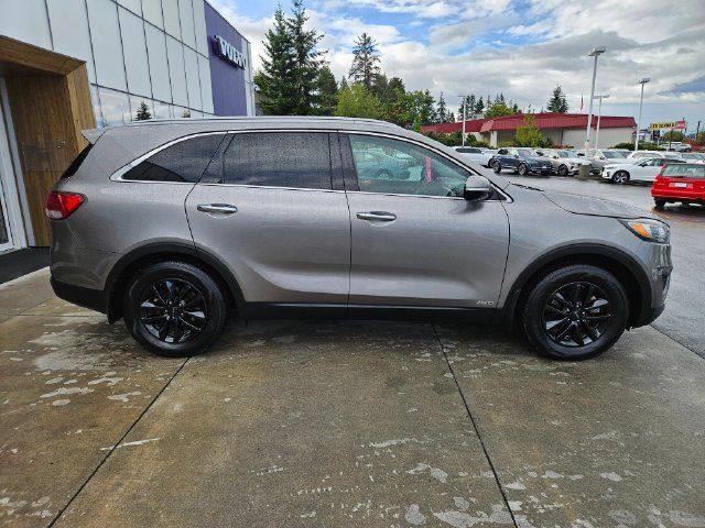 Used 2016 Kia Sorento AWD w/ LX Convenience Package image 4