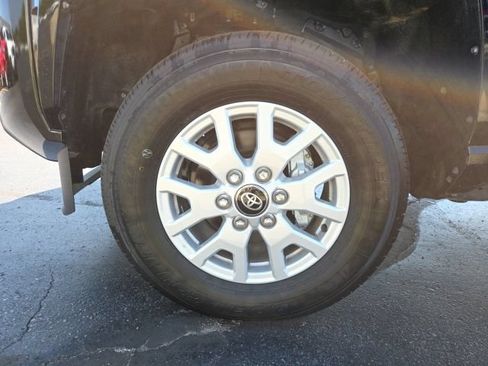 Used 2026 Toyota Tacoma SR5 AWD/4WD image 25