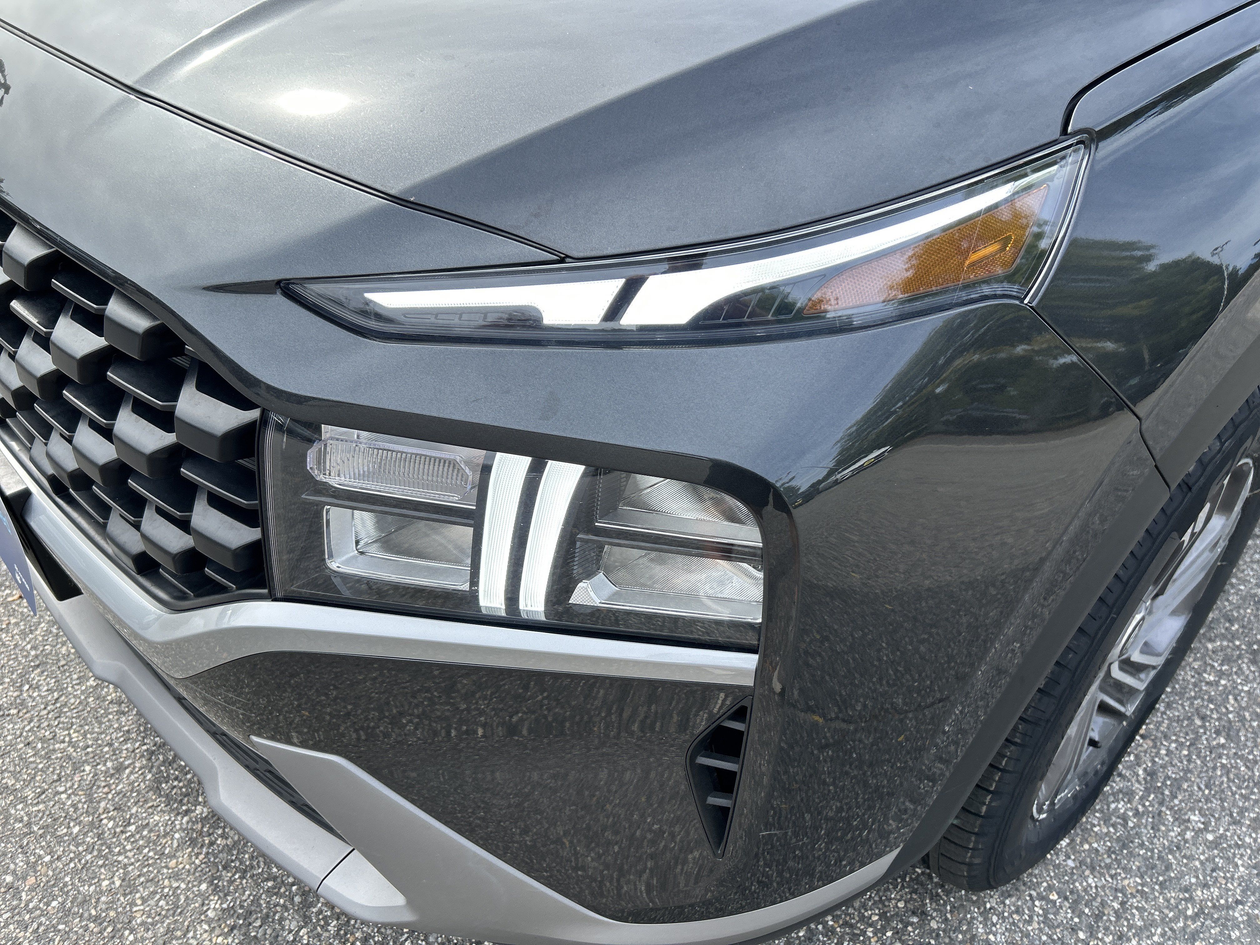Certified 2023 Hyundai Santa Fe SEL AWD/4WD image 9