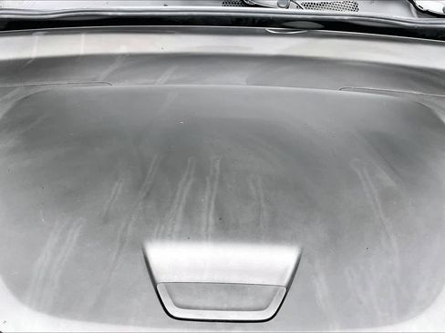 Used 2023 Volvo C40 P8 Recharge Ultimate image 13