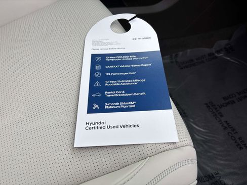 Certified 2025 Hyundai Santa Fe Calligraphy image 19