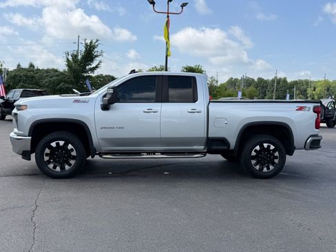 Used 2020 Chevrolet Silverado 2500 LT w/ All Star Edition AWD/4WD image 5