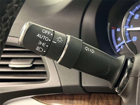 Used 2018 Acura MDX SH-AWD w/ Technology Package image 25