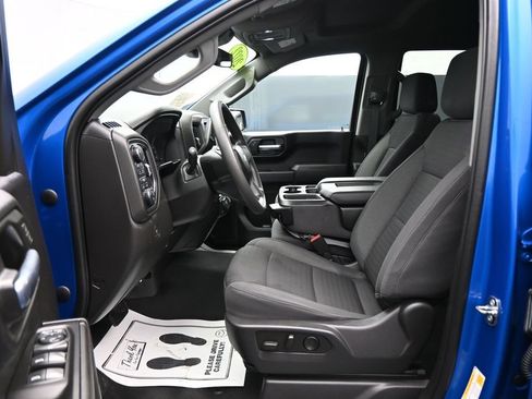 Used 2022 Chevrolet Silverado 1500 Custom AWD/4WD image 9