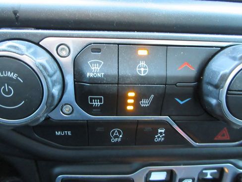 Used 2020 Jeep Gladiator Rubicon image 31