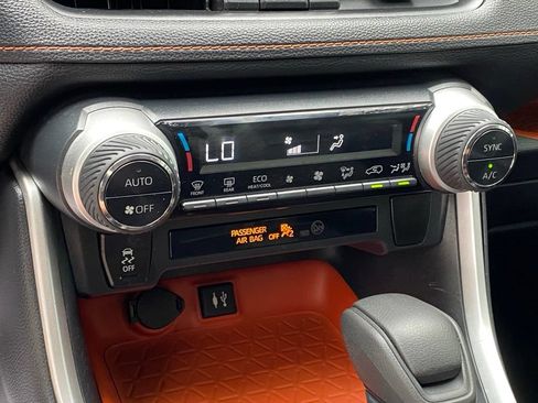 Used 2019 Toyota RAV4 Adventure AWD/4WD image 19