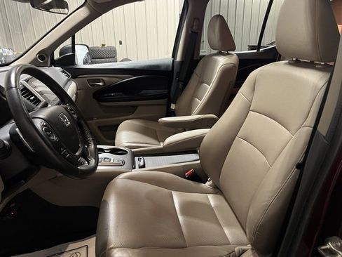 Used 2020 Honda Ridgeline RTL image 16