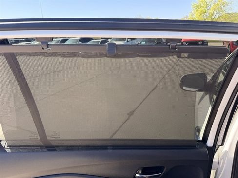 Used 2018 Honda Pilot Elite image 17