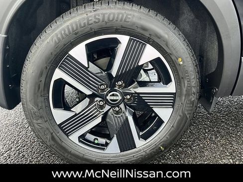 New 2026 Nissan Kicks SV image 9