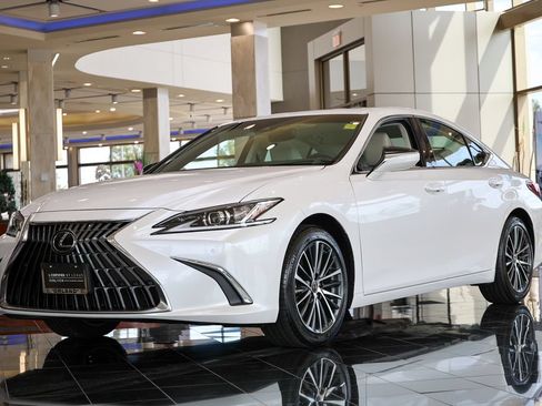 Certified 2025 Lexus ES 350 w/ Premium Package FWD image 1