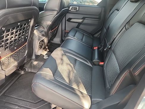 Used 2023 Ford Bronco Raptor AWD/4WD image 11