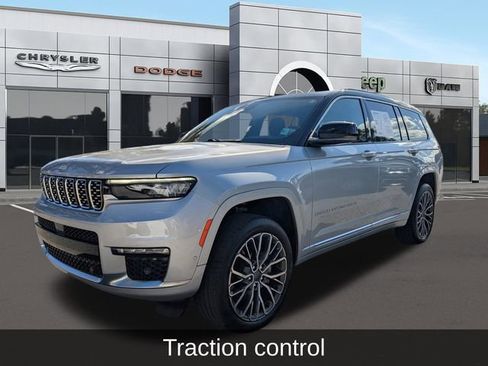 Used 2024 Jeep Grand Cherokee L Summit image 9