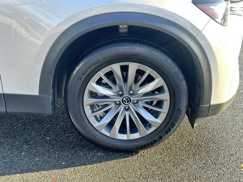 Used 2024 MAZDA CX-90 3.3 Turbo w/ Preferred Plus image 19