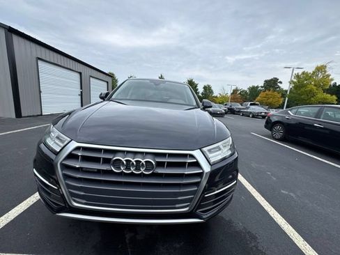 Used 2018 Audi Q5 2.0T Premium Plus w/ Premium Plus Package AWD/4WD image 8