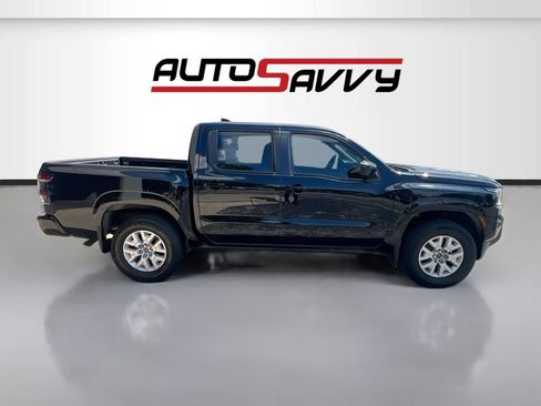 Used 2023 Nissan Frontier SV w/ SV Convenience Package AWD/4WD image 8