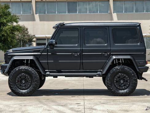 Used 2017 Mercedes-Benz G 550 Squared image 7