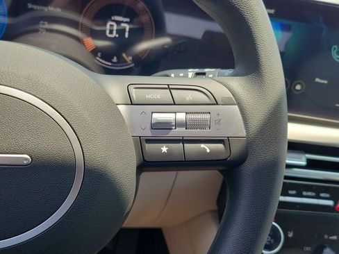 New 2026 Hyundai Tucson SEL Plus FWD image 8