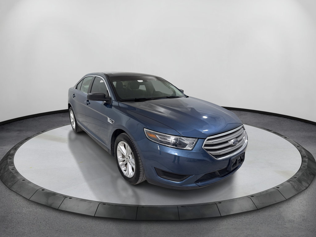 Used 2018 Ford Taurus SE FWD image 3