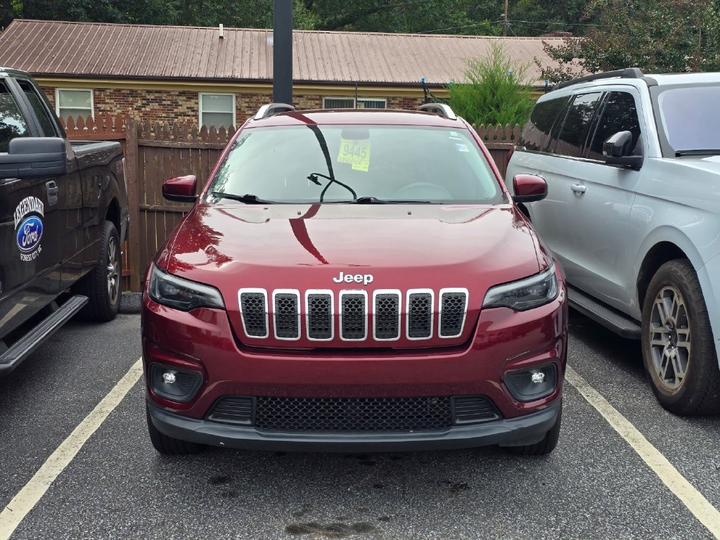 Used 2019 Jeep Cherokee Latitude w/ Popular Appearance Group AWD/4WD image 4