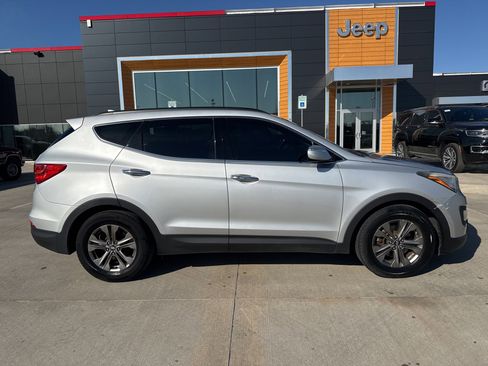 Used 2014 Hyundai Santa Fe Sport w/ Technology Package 04 image 8