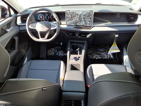 New 2026 Volkswagen Tiguan SE AWD/4WD image 7