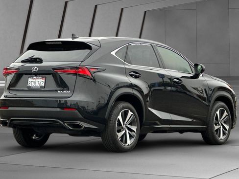 Used 2018 Lexus NX 300 FWD image 4