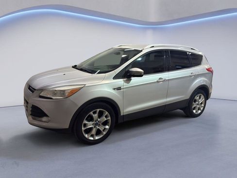 Used 2014 Ford Escape Titanium FWD image 3