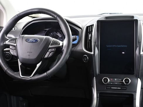 Used 2024 Ford Edge SEL w/ Convenience Package image 8