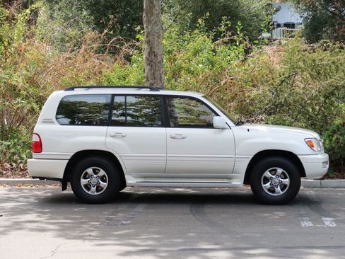 Used 2001 Lexus LX 470 4WD image 12