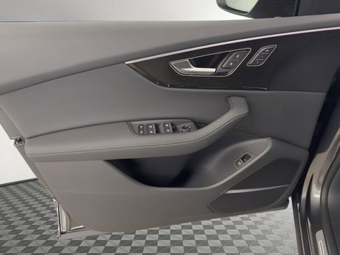 New 2026 Audi Q8 Premium Plus image 14
