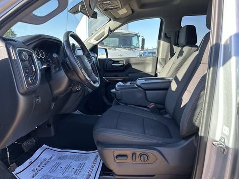 Certified 2022 Chevrolet Silverado 1500 LT RWD image 17