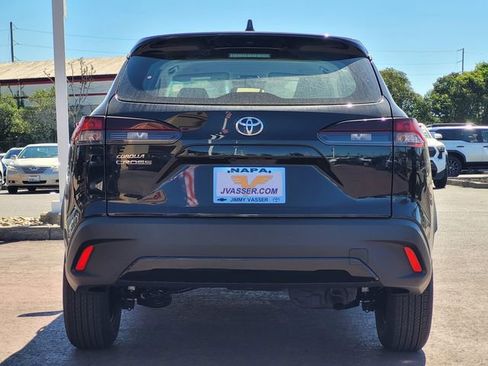 New 2026 Toyota Corolla Cross L image 6