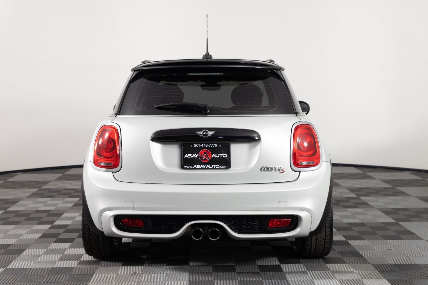 Used 2017 MINI Cooper S FWD image 6