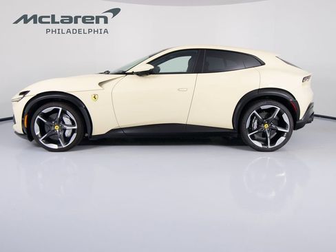 Used 2025 Ferrari Purosangue image 8