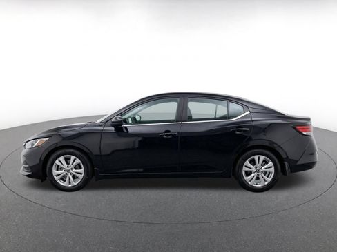 Used 2025 Nissan Sentra S FWD image 8