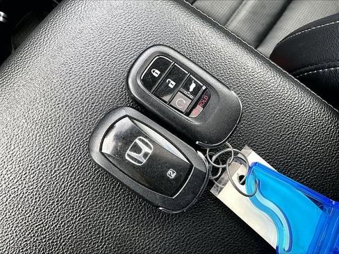 Used 2024 Honda CR-V EX-L image 11